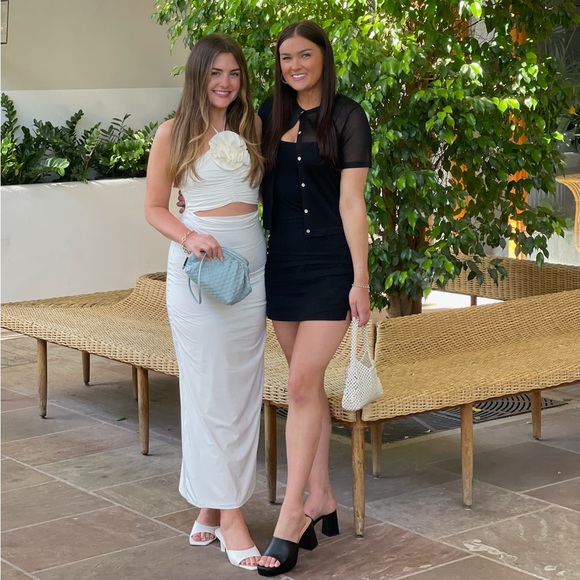 Maygel Coronel Cattleya Dress - Picture 2 of 10